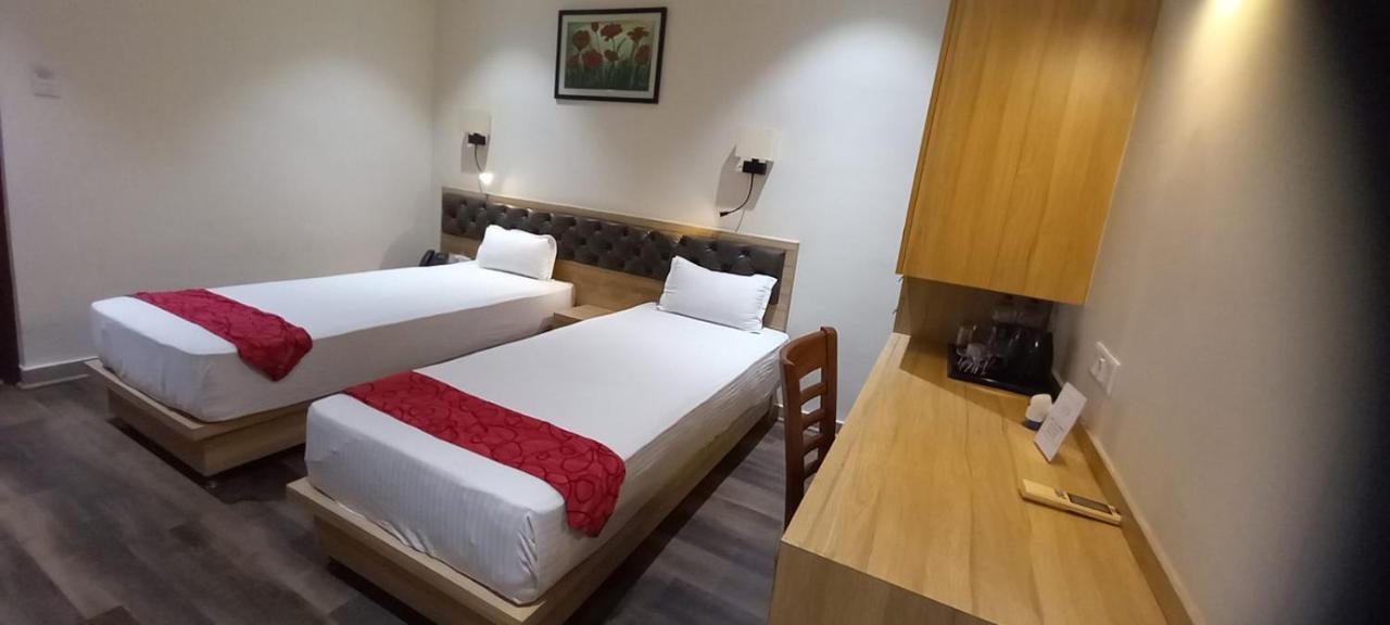 Ojas Hotel & Resort Durgāpur 외부 사진