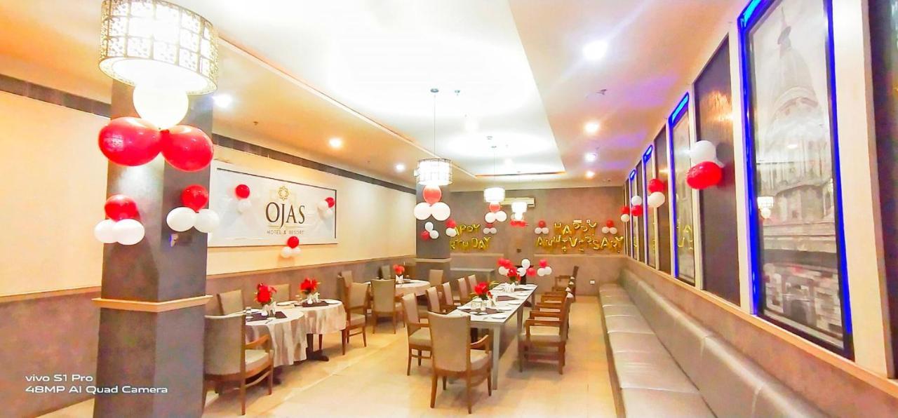 Ojas Hotel & Resort Durgāpur 외부 사진